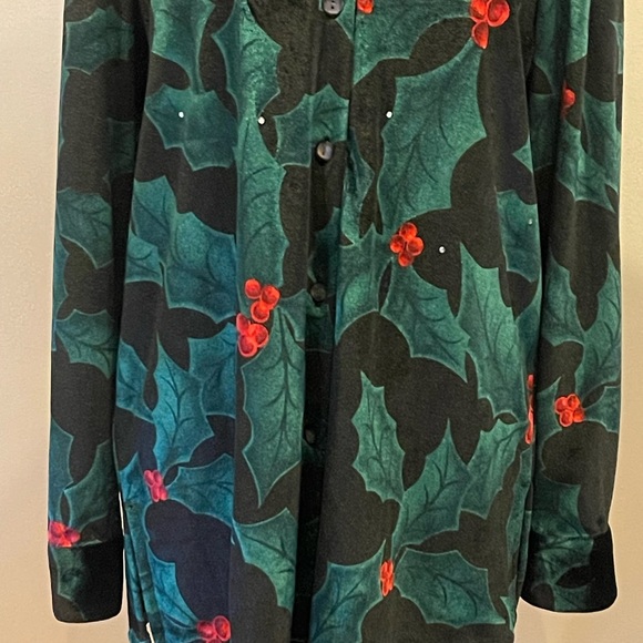 New Quaker Factory S Velvet HollyBerry/Jewel Button Down with Holly ButtonCovers - Picture 8 of 10